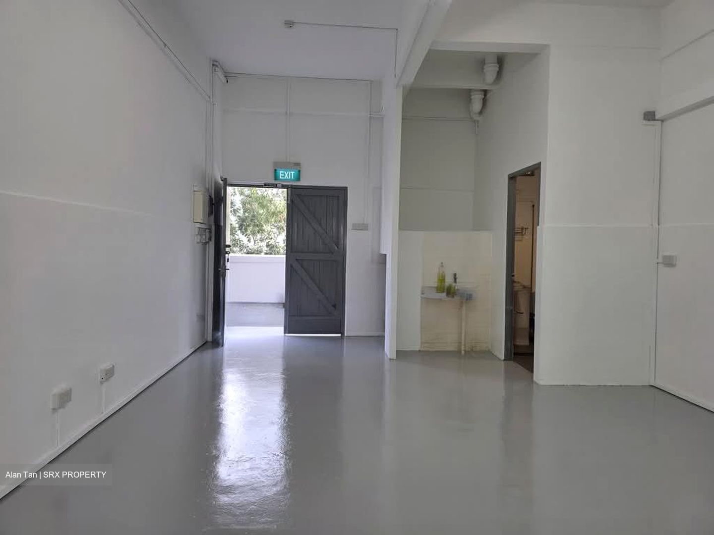 Geylang East Avenue 3 (D14), Factory #594026771